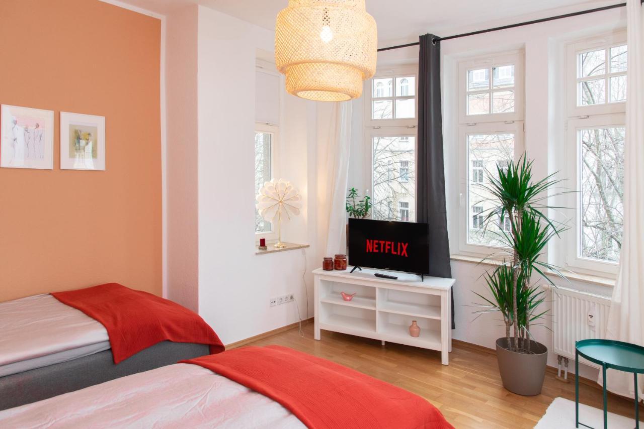 Kassberg Apartment Im Retro-Stil / Netflix & Wifi Chemnitz Exteriör bild
